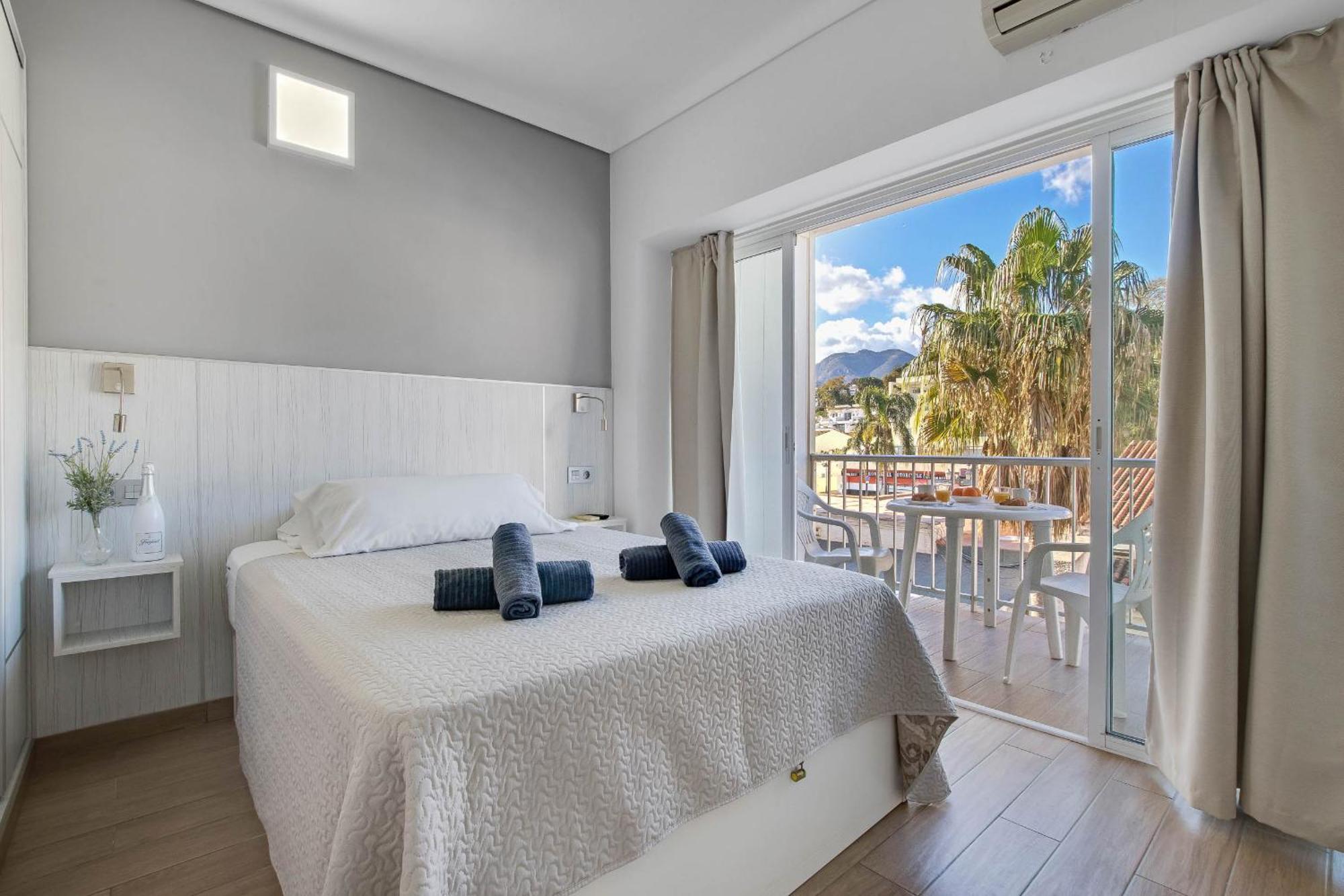 Carihuela Palace 418 By Ivi Real Estate Torremolinos Exterior foto