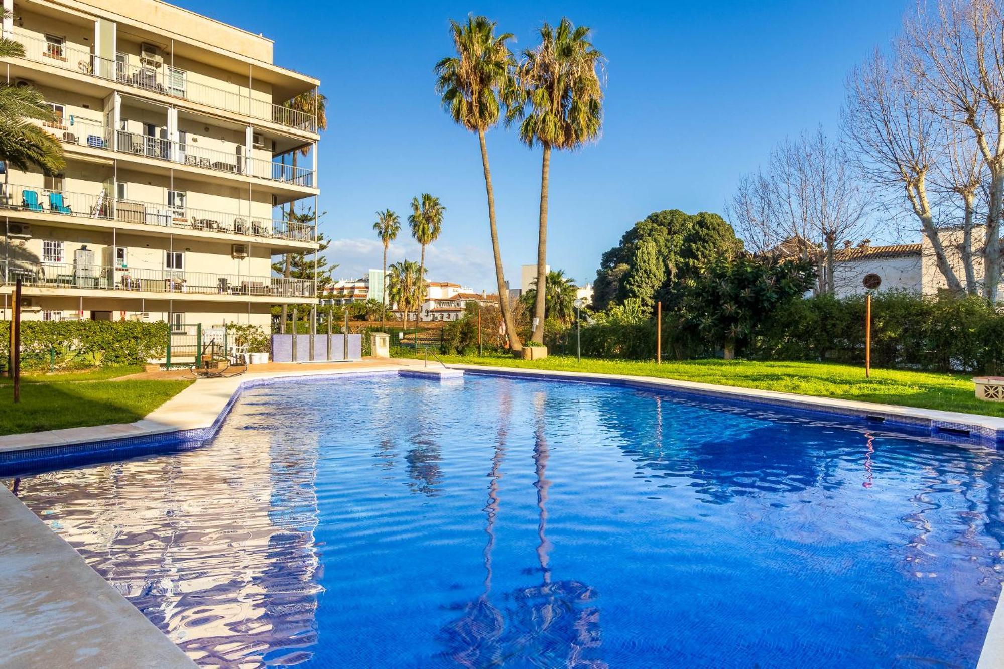 Carihuela Palace 418 By Ivi Real Estate Torremolinos Exterior foto